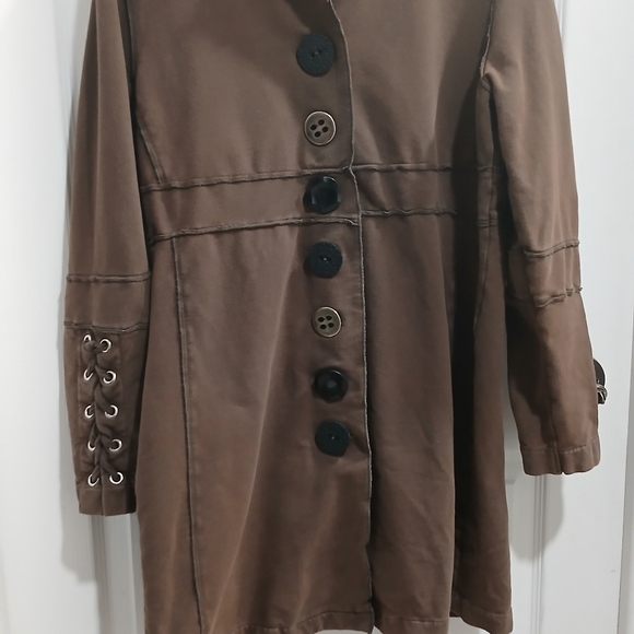 Neon Buddha jacket with button detailing and tie up sleeve - Picture 2 of 6